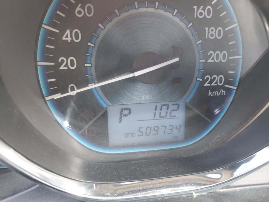 تويوتا يارس Y FLT  2017 image