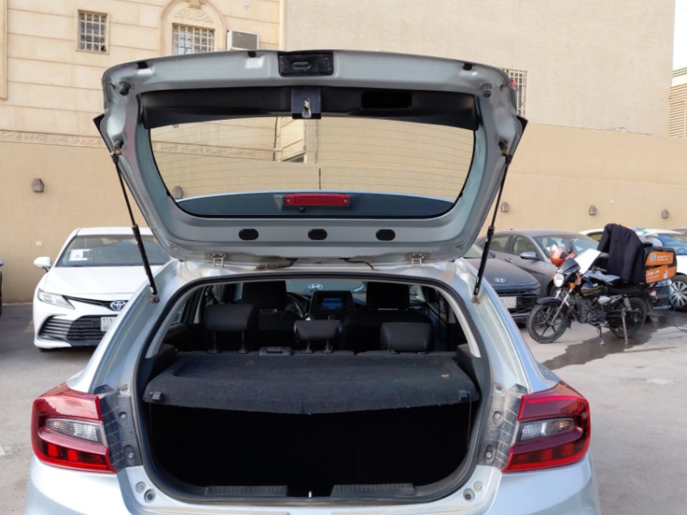 سوزوكي بالينو GL 2023 image