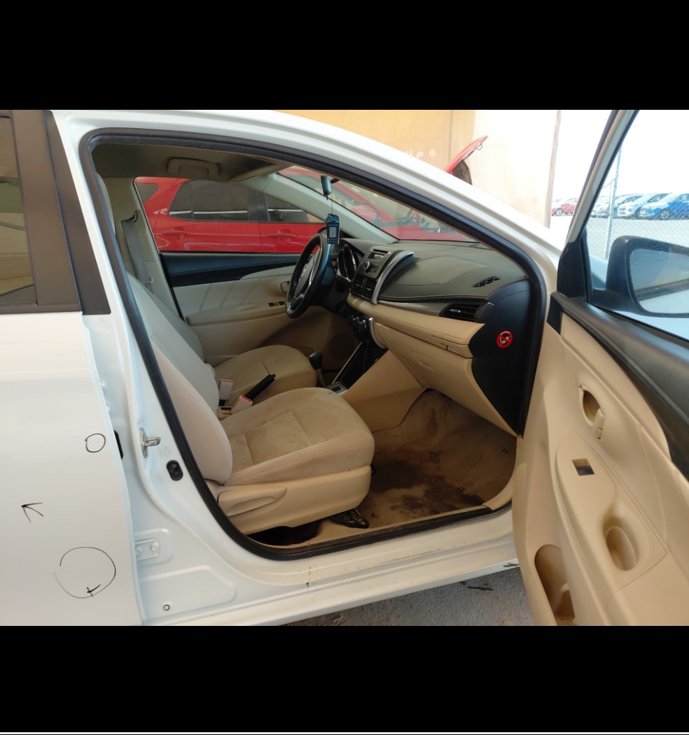 تويوتا يارس Y FLT  2017 image