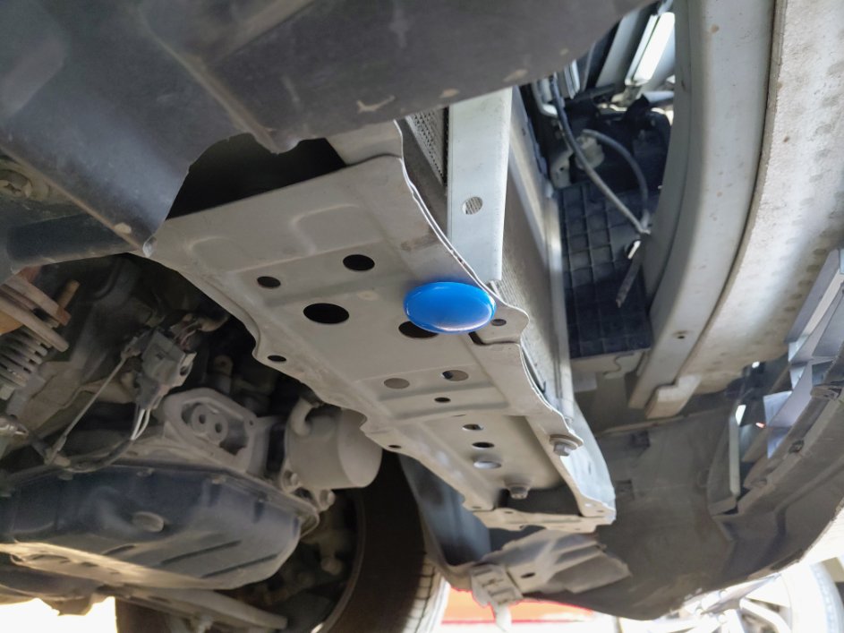 تويوتا يارس Y FLT  2017 image