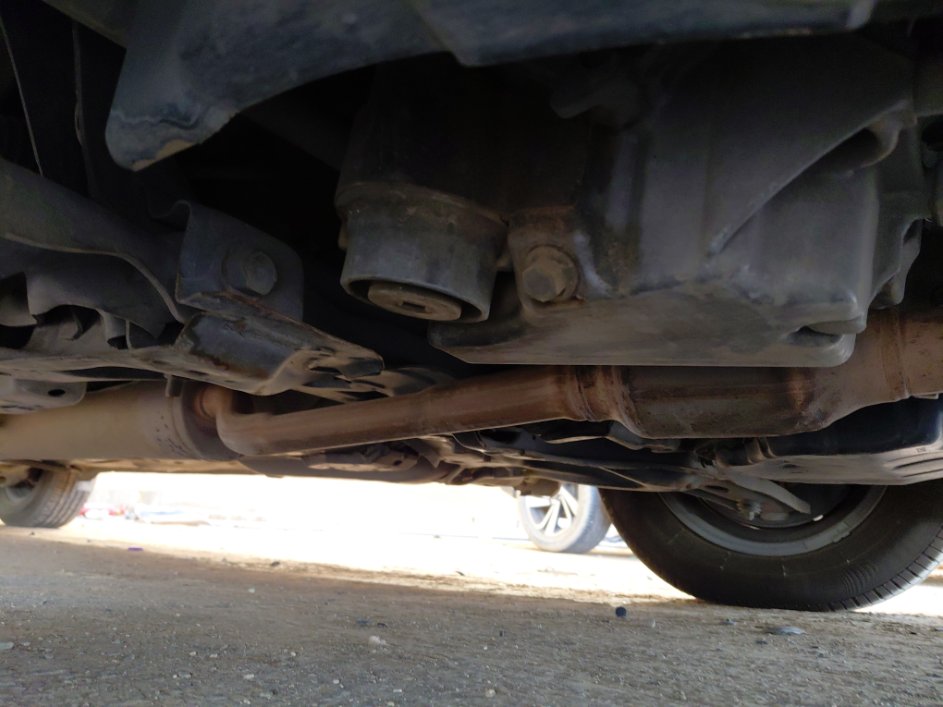 تويوتا يارس Y FLT  2017 image