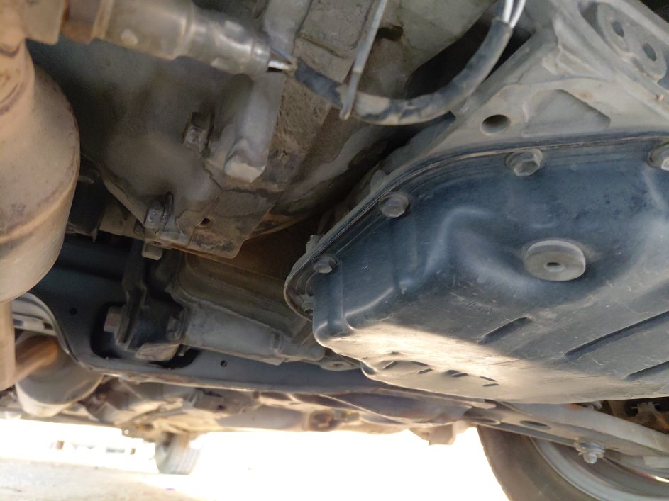 تويوتا يارس Y FLT  2017 image