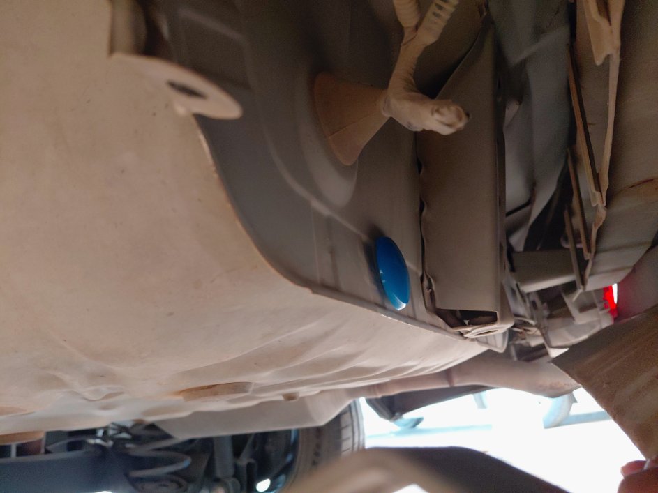 تويوتا يارس Y FLT  2017 image