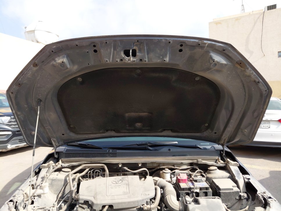 تويوتا يارس Y 2023 image