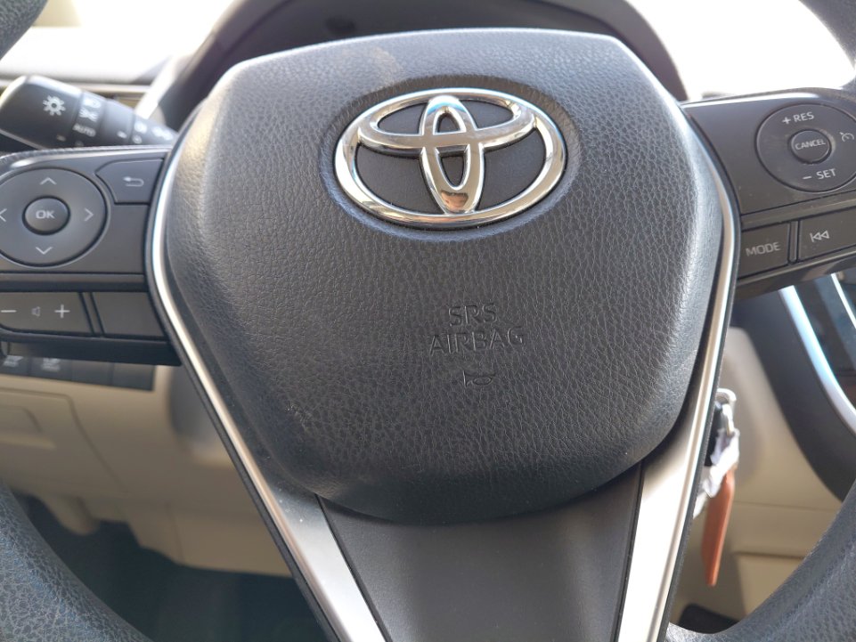 تويوتا كامري LE STD 2024 image