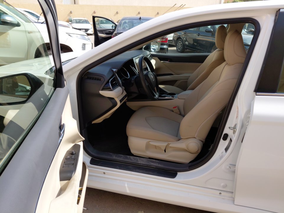 تويوتا كامري LE STD 2024 image