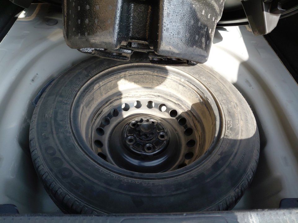 تويوتا كامري LE STD 2024 image