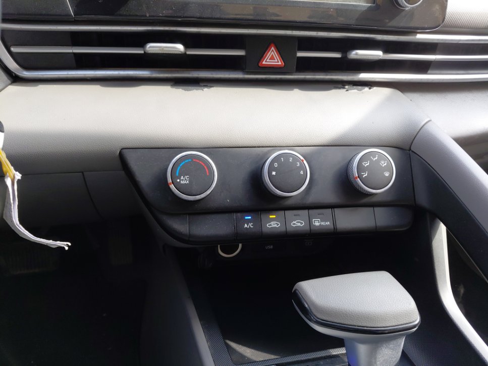 هيونداي إلنترا FLT 2024 image