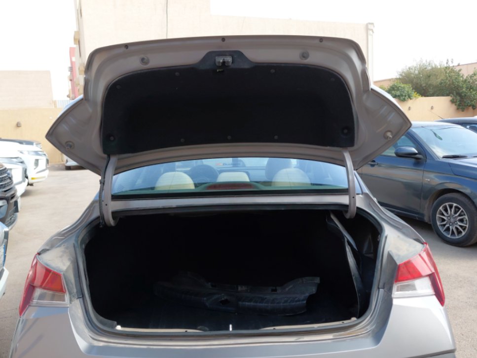 هيونداي إلنترا FLT 2024 image