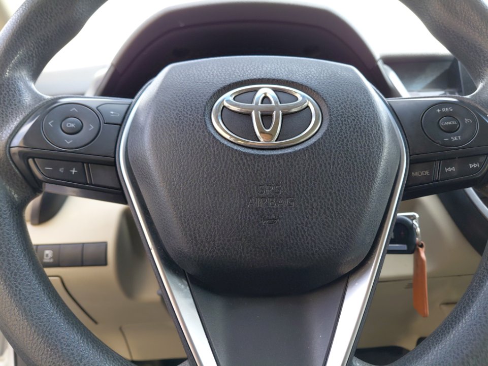 Toyota Camry LE STD 2024 image