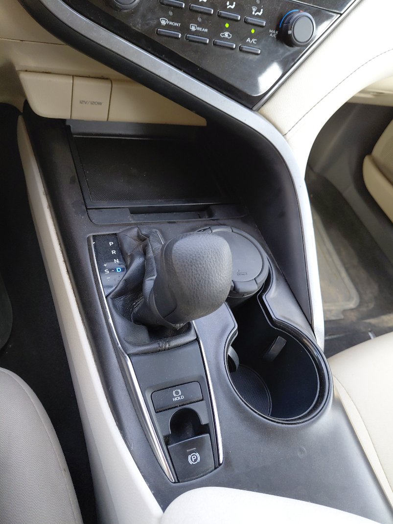 Toyota Camry LE STD 2024 image