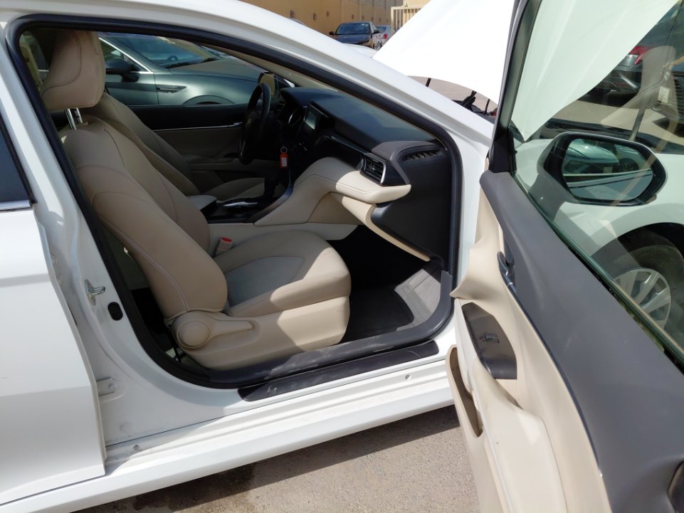 Toyota Camry LE STD 2024 image