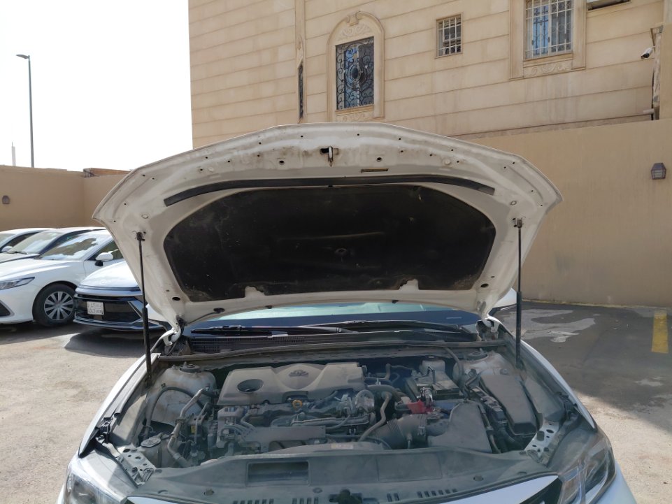 Toyota Camry LE STD 2024 image