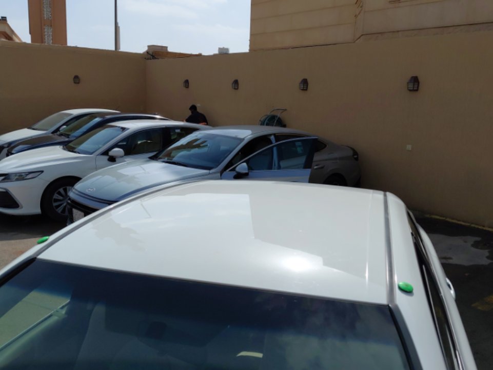 Toyota Camry LE STD 2024 image