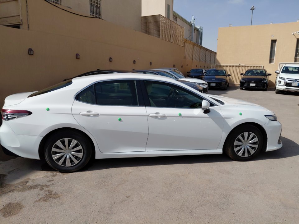 Toyota Camry LE STD 2024 image