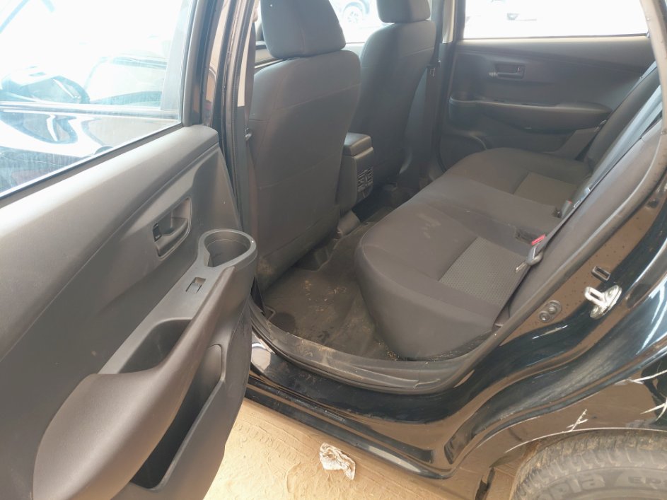 تويوتا يارس Y 2024 image