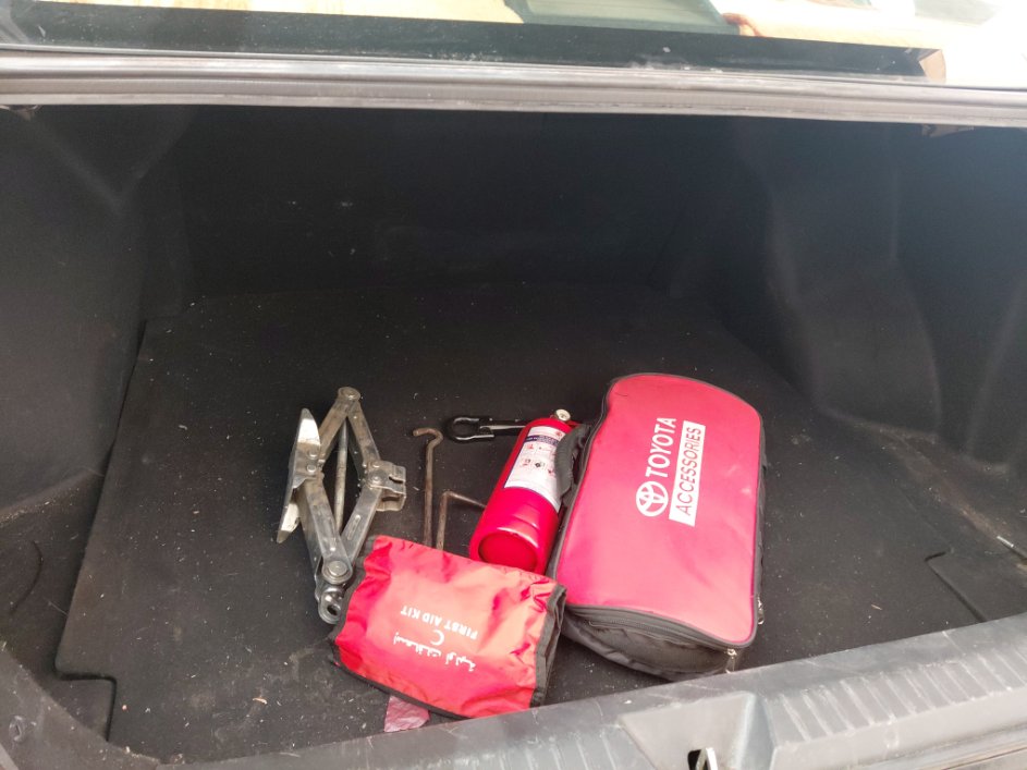 تويوتا يارس Y 2024 image