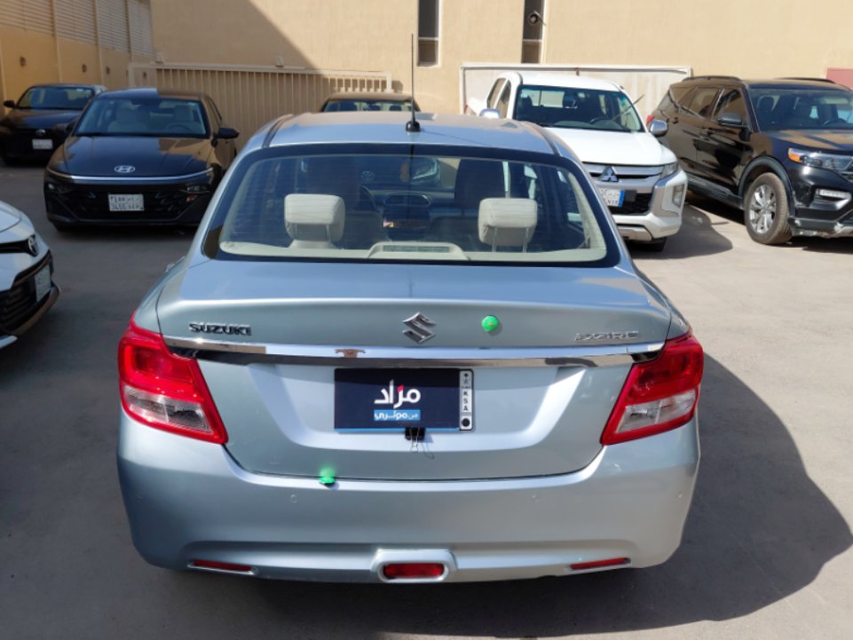 Suzuki DZIRE GLX 2024 image