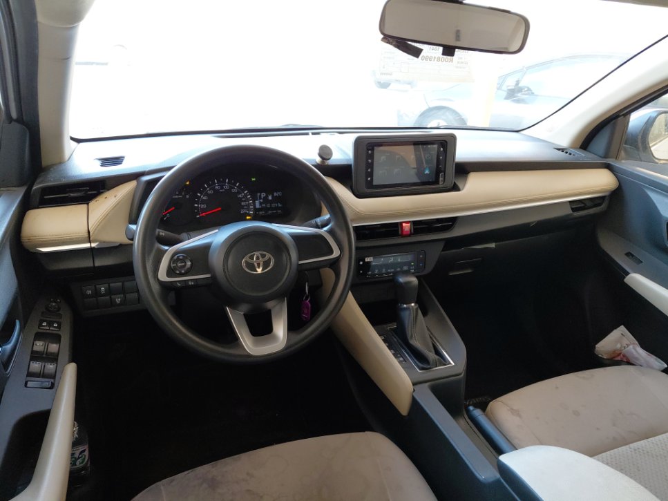 تويوتا يارس Y 2024 image