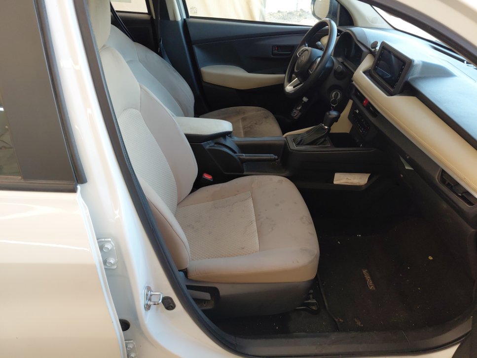 تويوتا يارس Y 2024 image