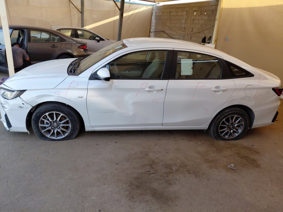 تويوتا يارس Y 2024 image