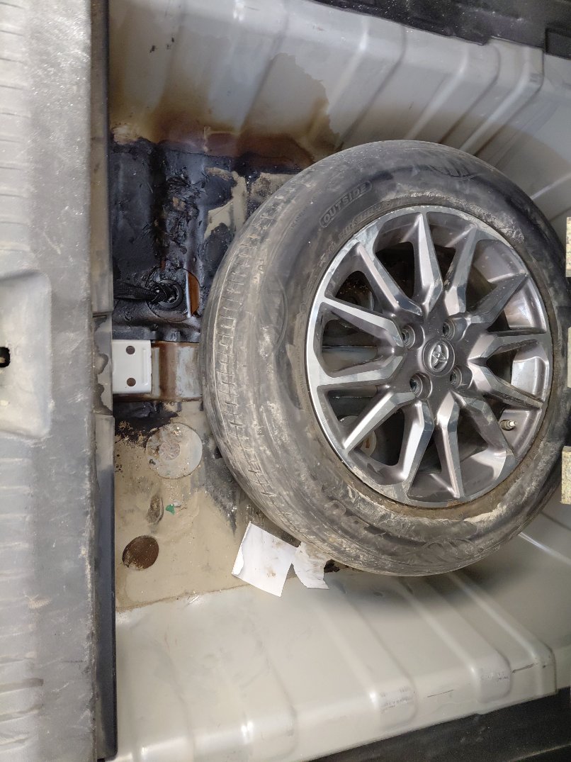 Toyota Yaris Y 2023 image