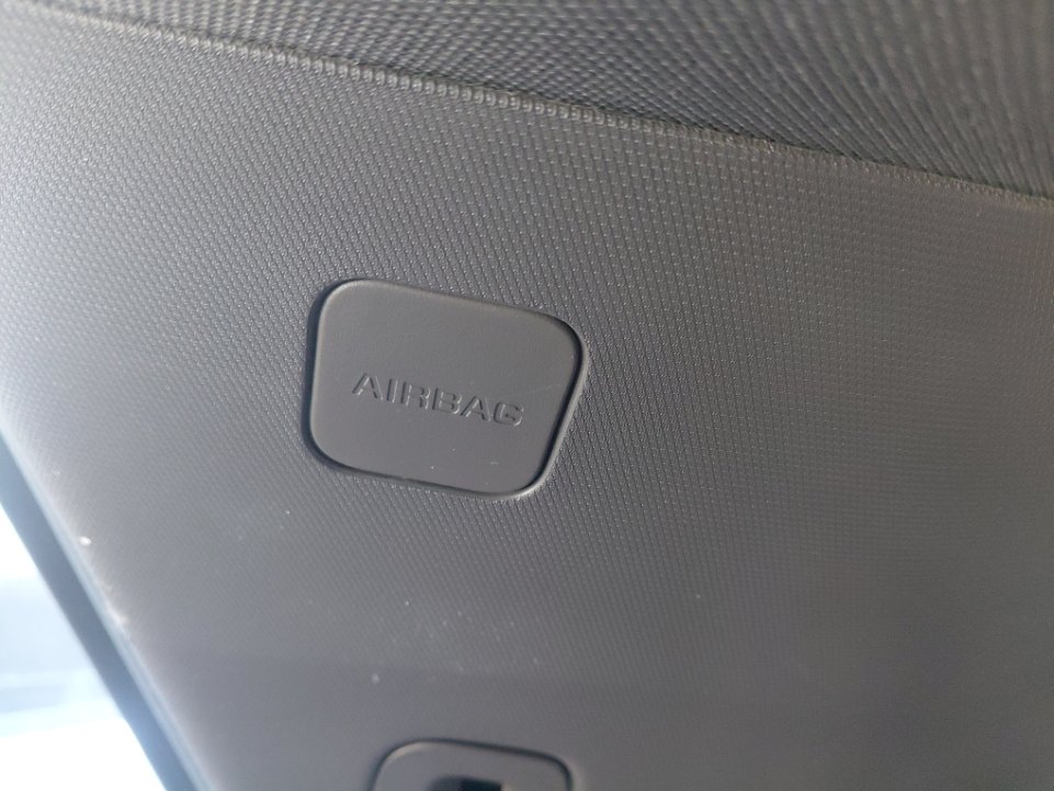 جي إم سي يوكن SLE  2023 image