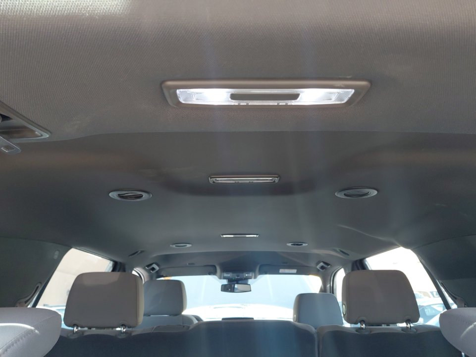 جي إم سي يوكن SLE  2023 image