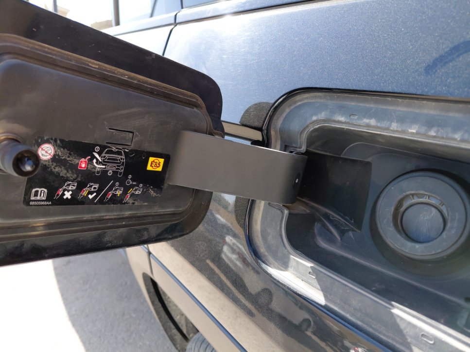 جيب جراند شيروكي LTD 2023 image