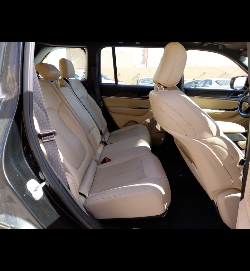 جيب جراند شيروكي LTD 2023 image