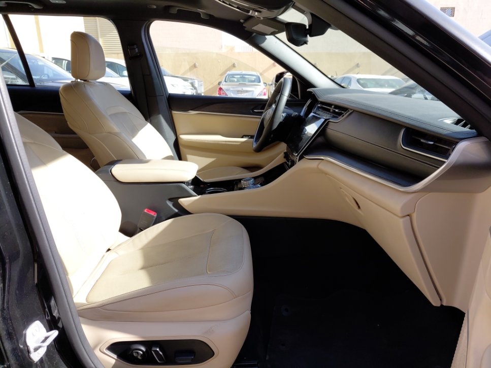 جيب جراند شيروكي LTD 2023 image