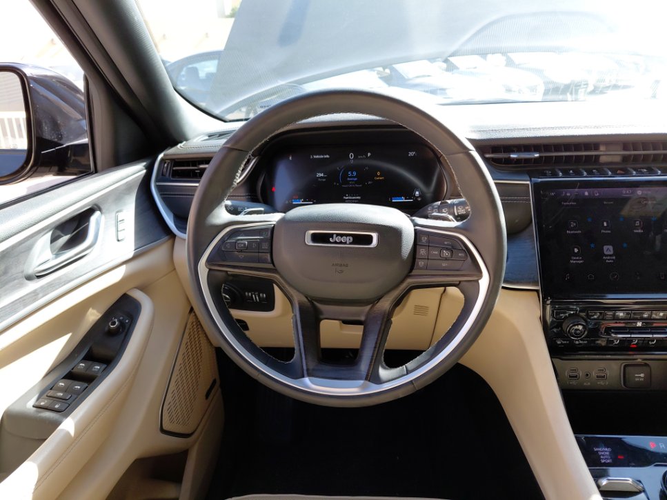 جيب جراند شيروكي LTD 2023 image