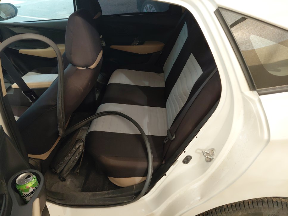 Toyota Yaris Y PLUS 2024 image