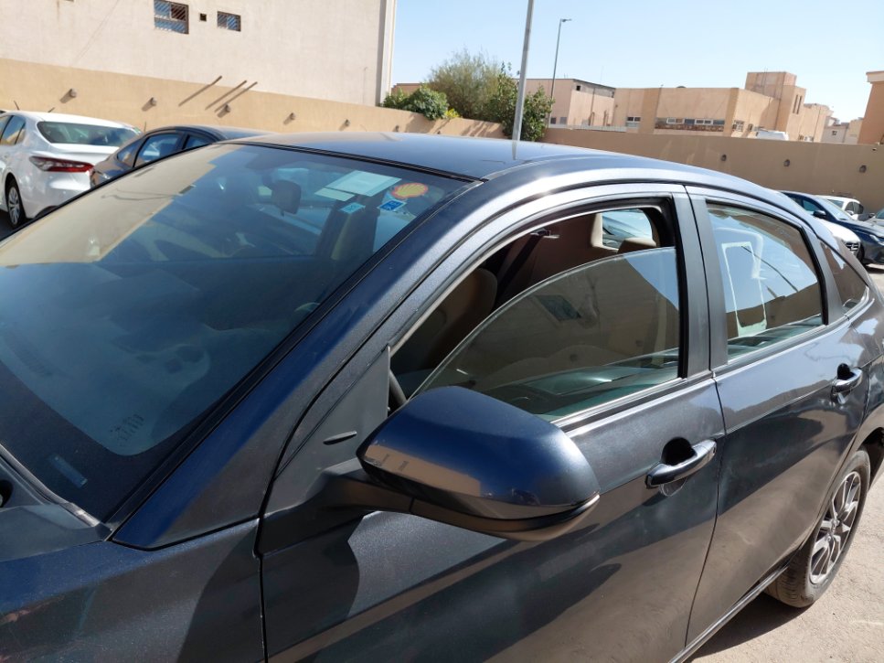 Toyota Yaris Y 2023 image