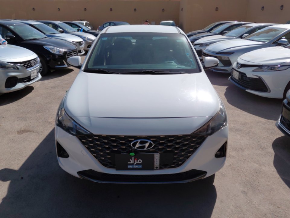 هيونداي أكسنت SMART 2023