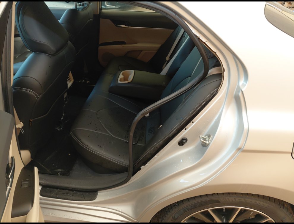 Toyota Camry GLE HEV  2023 image