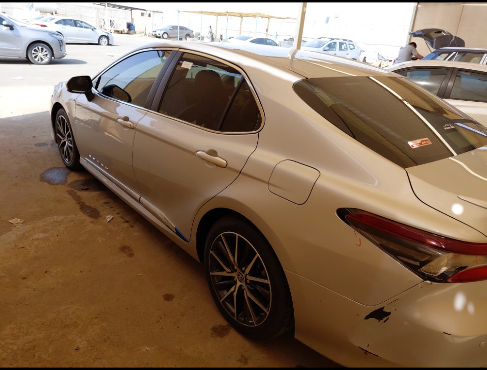 Toyota Camry GLE HEV  2023 image