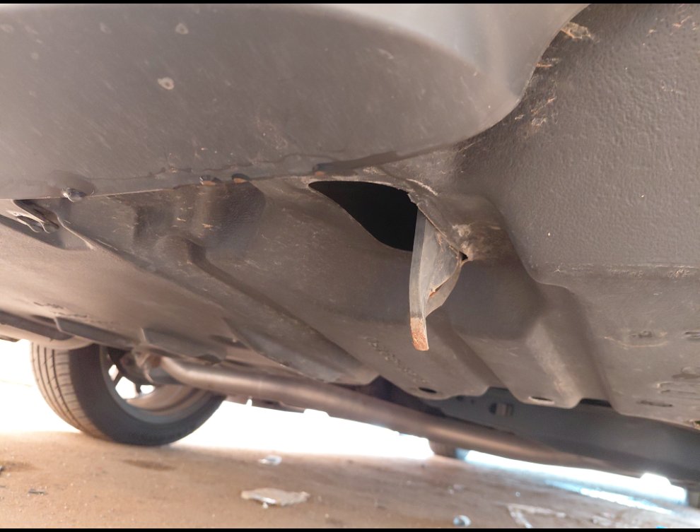 Toyota Camry GLE HEV  2023 image