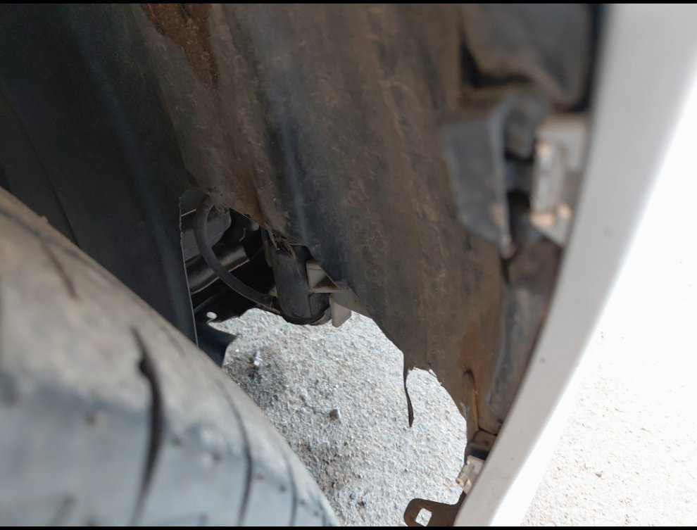 Toyota Camry GLE HEV  2023 image