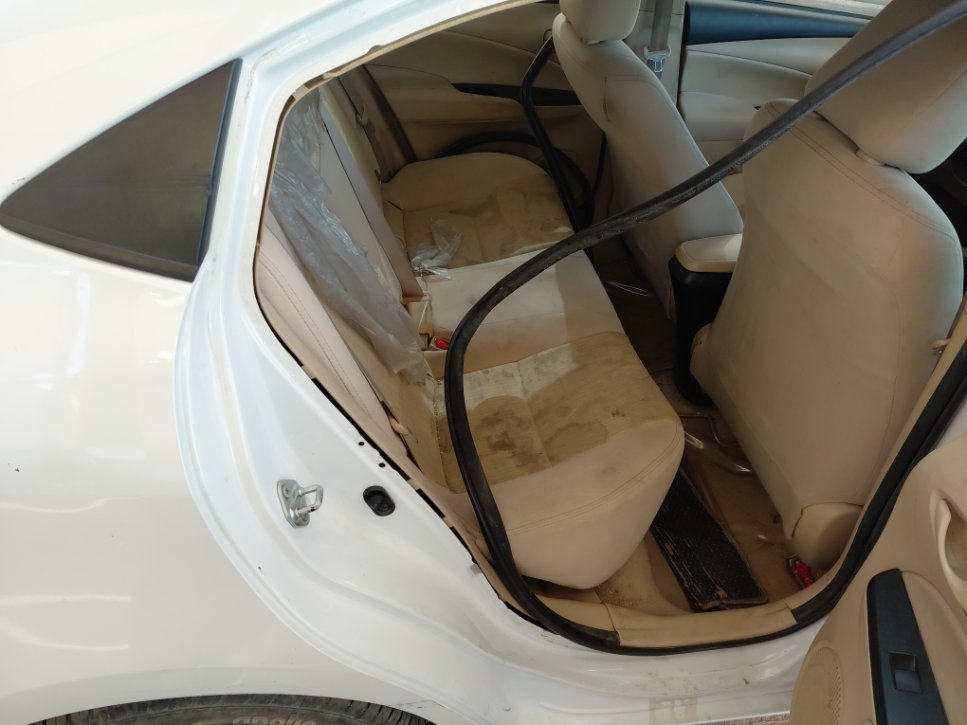 تويوتا يارس Y PLUS 2022 image