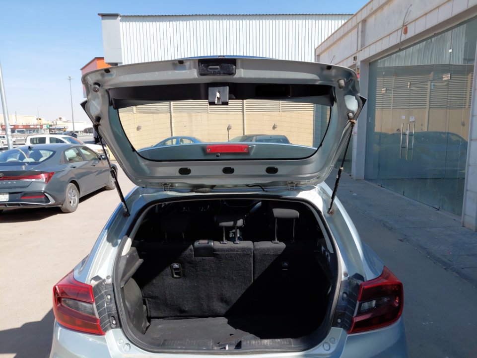 سوزوكي بالينو GL 2024 image