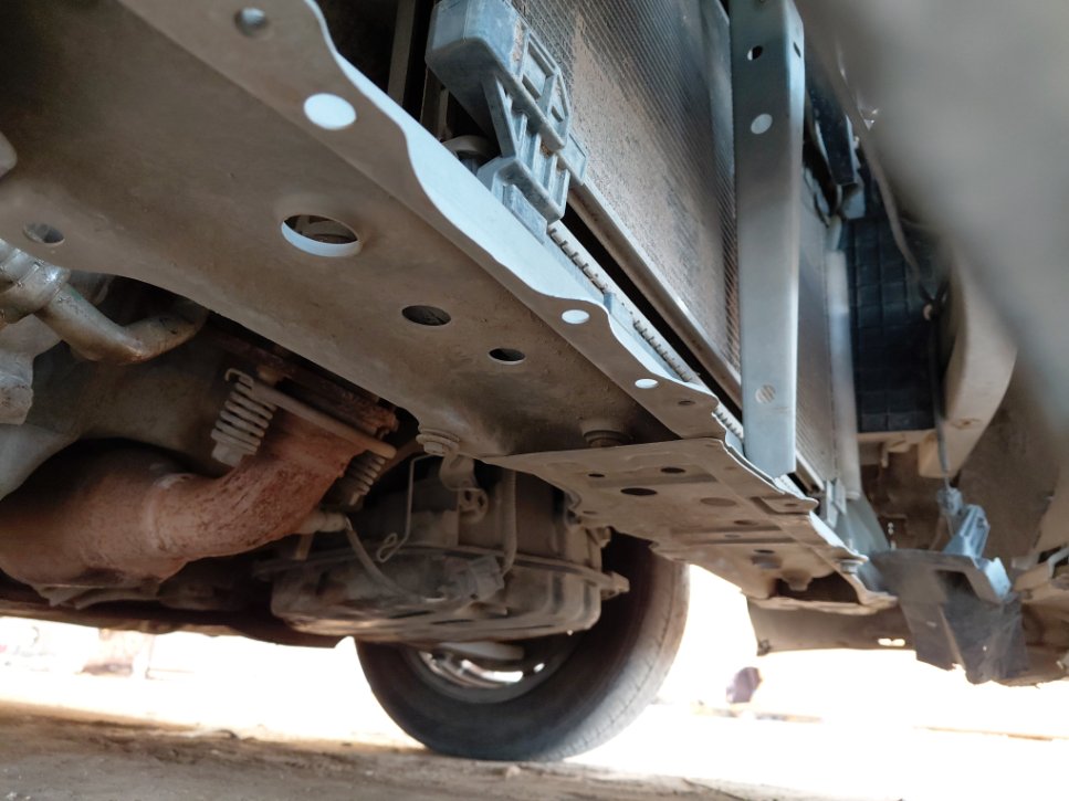 تويوتا يارس Y PLUS 2022 image