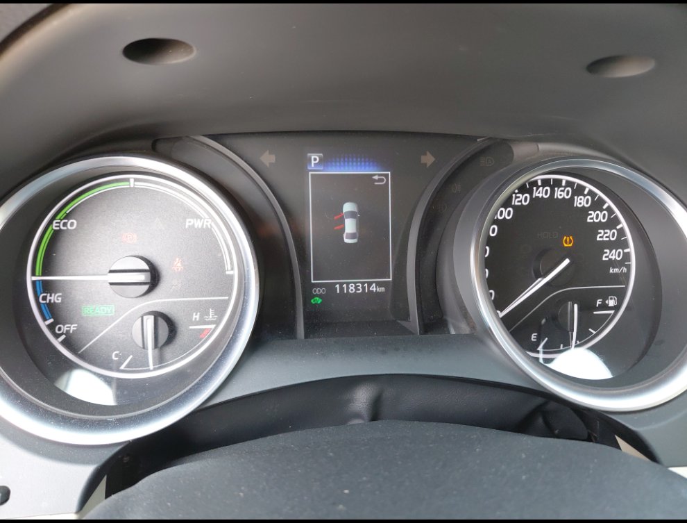 Toyota Camry GLE HEV  2023 image