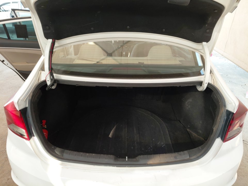 Hyundai Elantra GL 2020 image