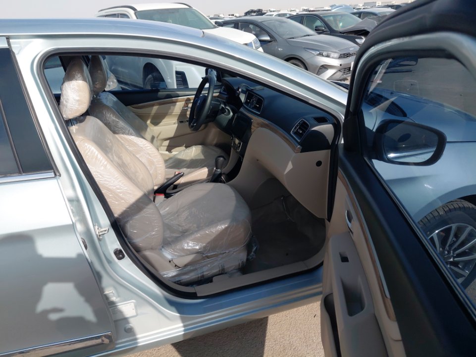 Suzuki Ciaz GLX  2025 image