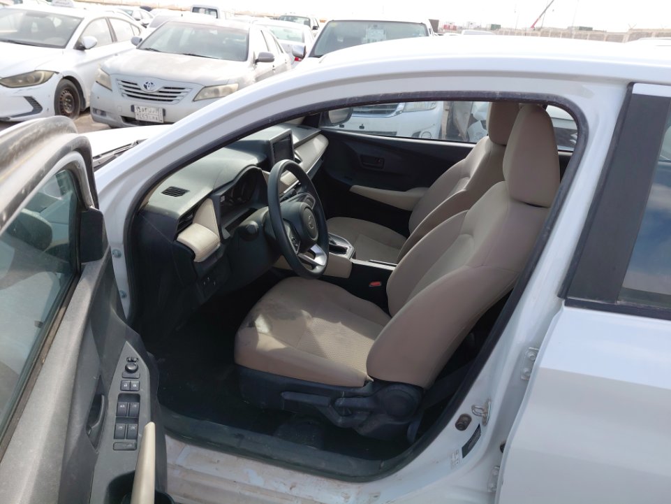 Toyota Yaris Y 2024 image