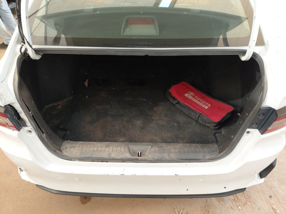 Toyota Yaris Y 2023 image