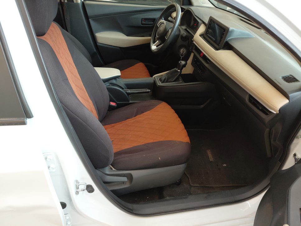 Toyota Yaris Y 2023 image