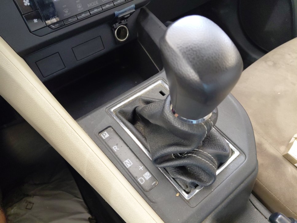 Toyota Yaris Y 2023 image