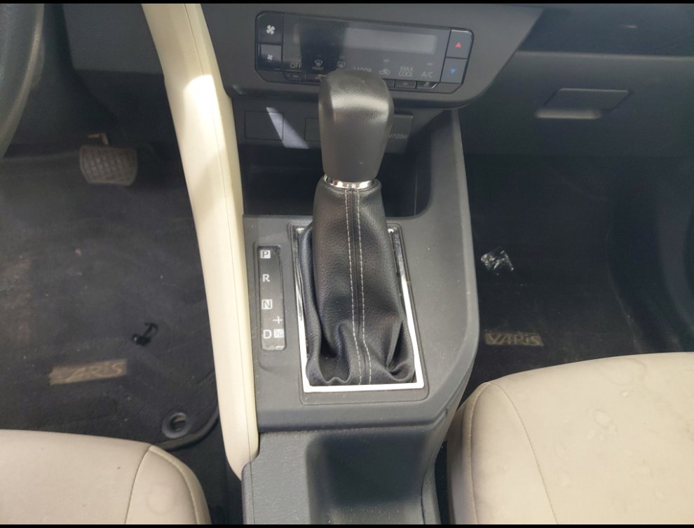 Toyota Yaris Y 2023 image